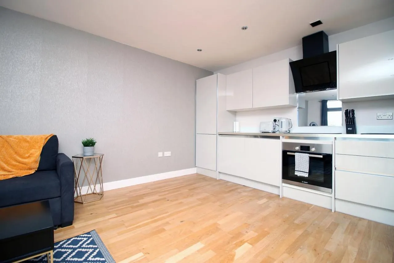 The View - Long Stay Offer - Modern Central Apartment And Parking By Cto Serviced Apartments Cardiff